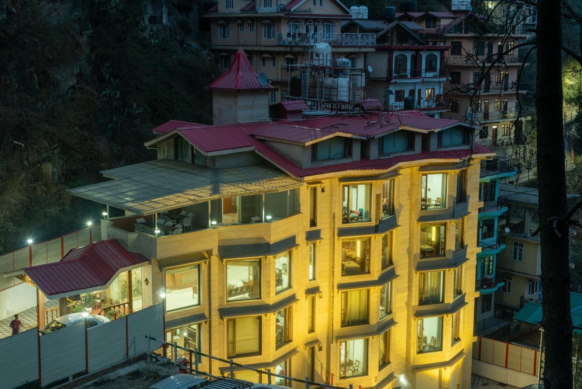 Rock Castle By Dls Hotels シムラー エクステリア 写真
