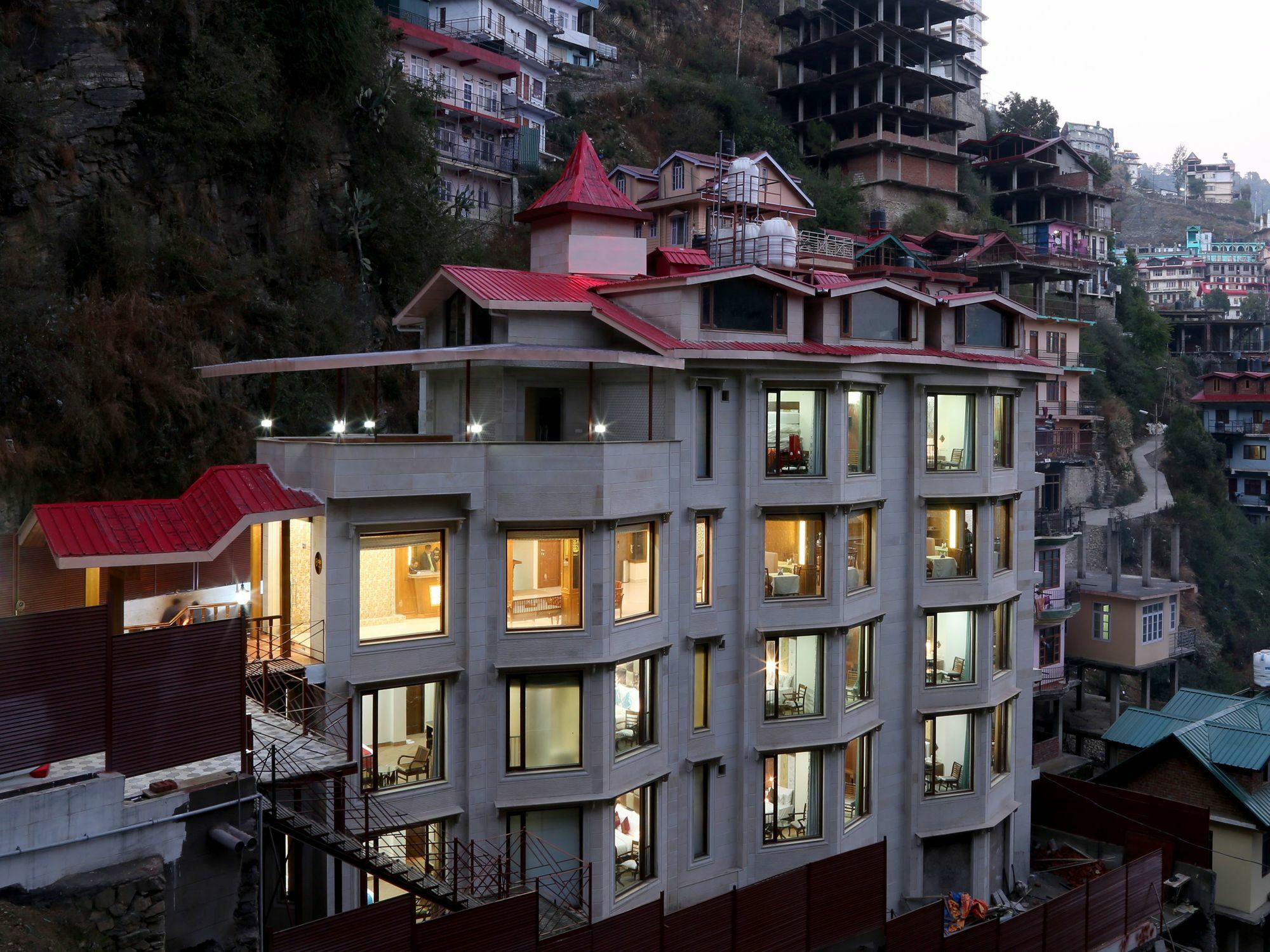 Rock Castle By Dls Hotels シムラー エクステリア 写真